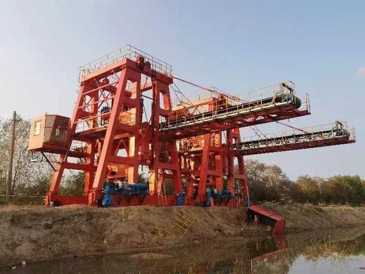 রেলকার চুনাপাথর আনলোড করার জন্য চেইন বাকেট আনলোডার