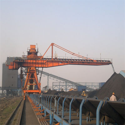 কয়লা হ্যান্ডলিং জন্য উচ্চ কর্মক্ষমতা Slewing Cantilever Stockyard Stacker